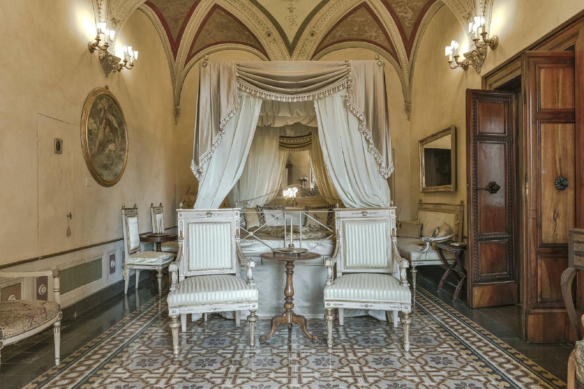 Residenze D'epoca Palazzo Coli Bizzarrini Siena