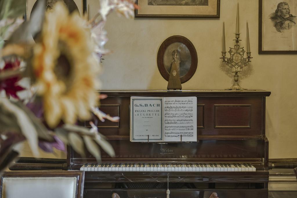 Residenze D'epoca Palazzo Coli Bizzarrini