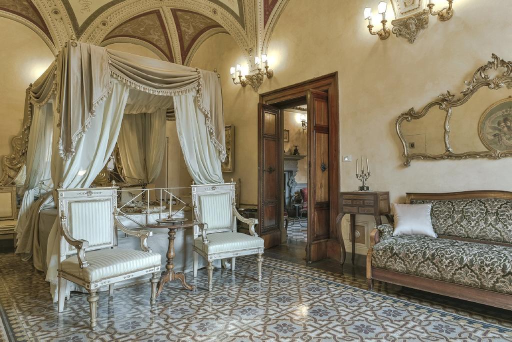 Apartment Residenze D'epoca Palazzo Coli Bizzarrini *