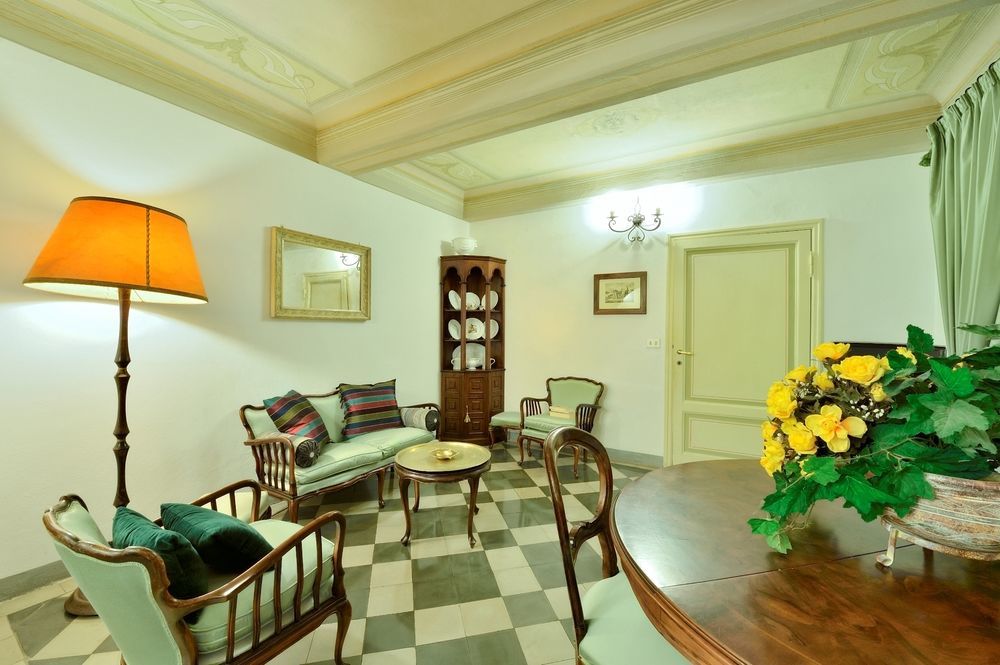 Apartment Residenze D'epoca Palazzo Coli Bizzarrini *