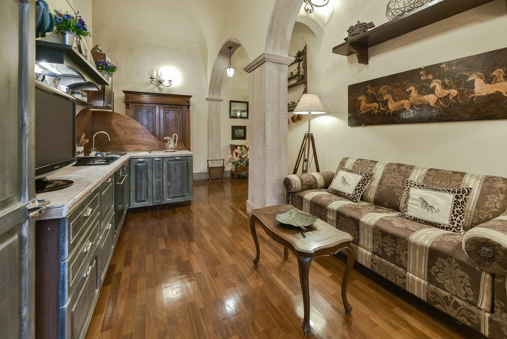 Residenze D'epoca Palazzo Coli Bizzarrini