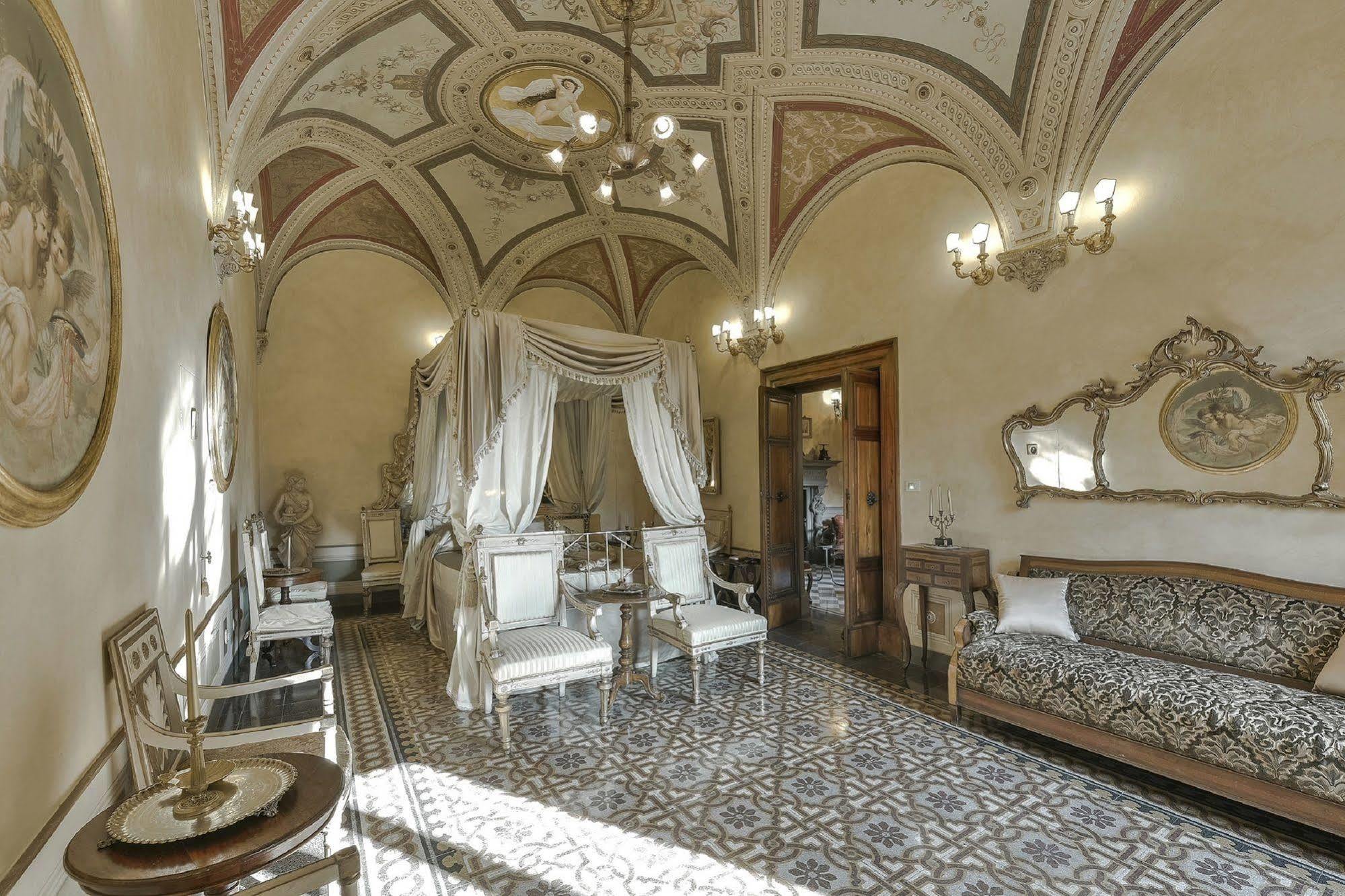 Residenze D'epoca Palazzo Coli Bizzarrini Apartment *